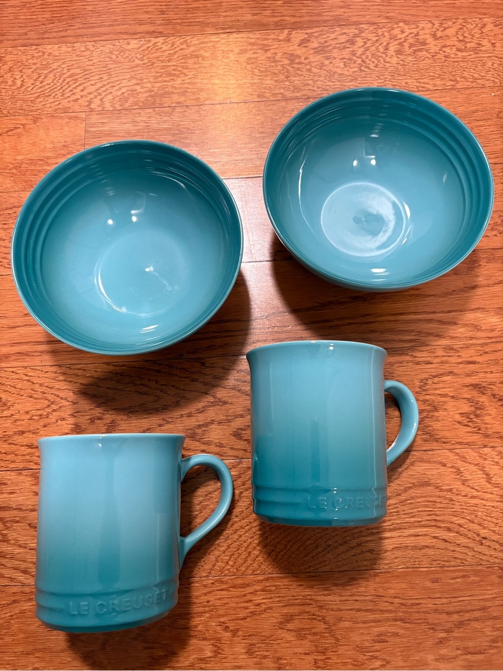 Le Creuset Stoneware Mugs and Bowls Set Caribbean